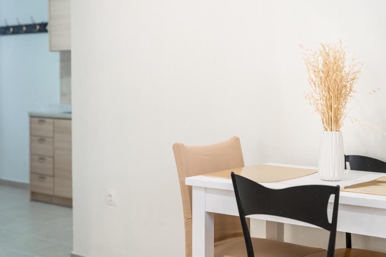 Athenais Apartment Lixouri Exteriör bild